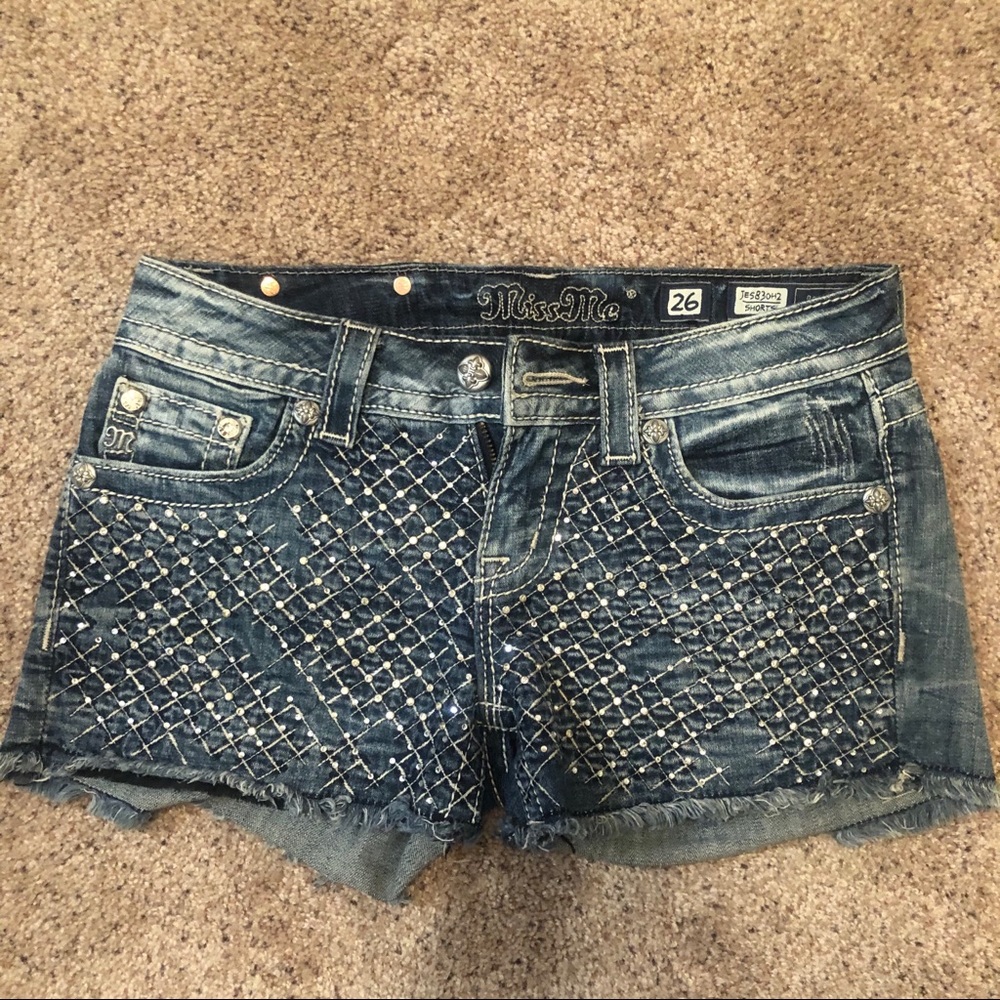 Miss Me Rhinestone Shorts - Picture 2 of 3